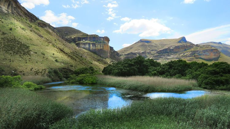 The Golden Gates Highland Park in Harrismith